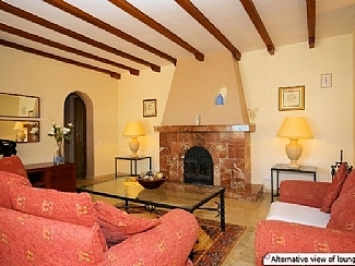 Lounge area at Villa Flores Calahonda